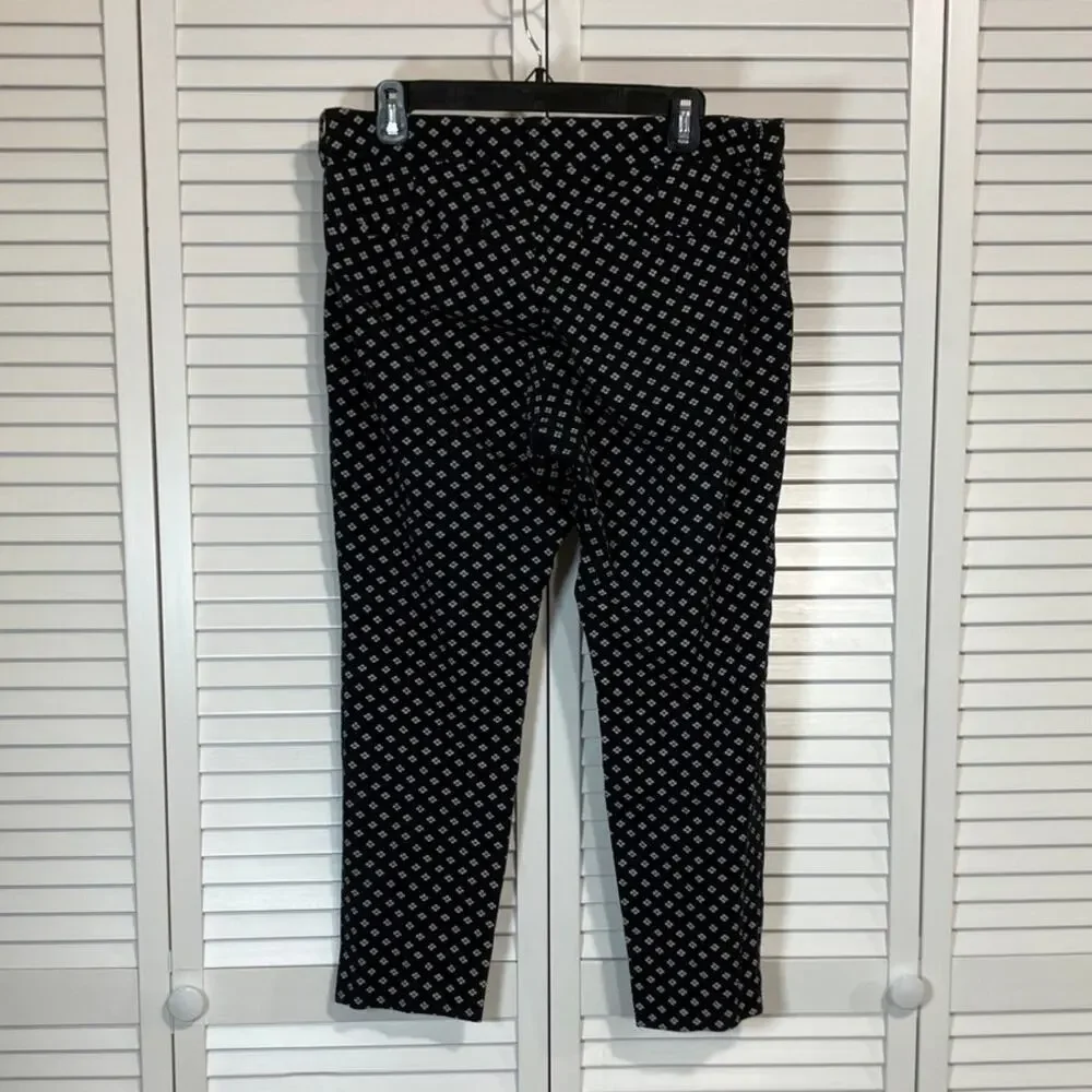 Old Navy Black White Polka Dot Pixie Ankle Mid-Rise Slimming Women Pants 12